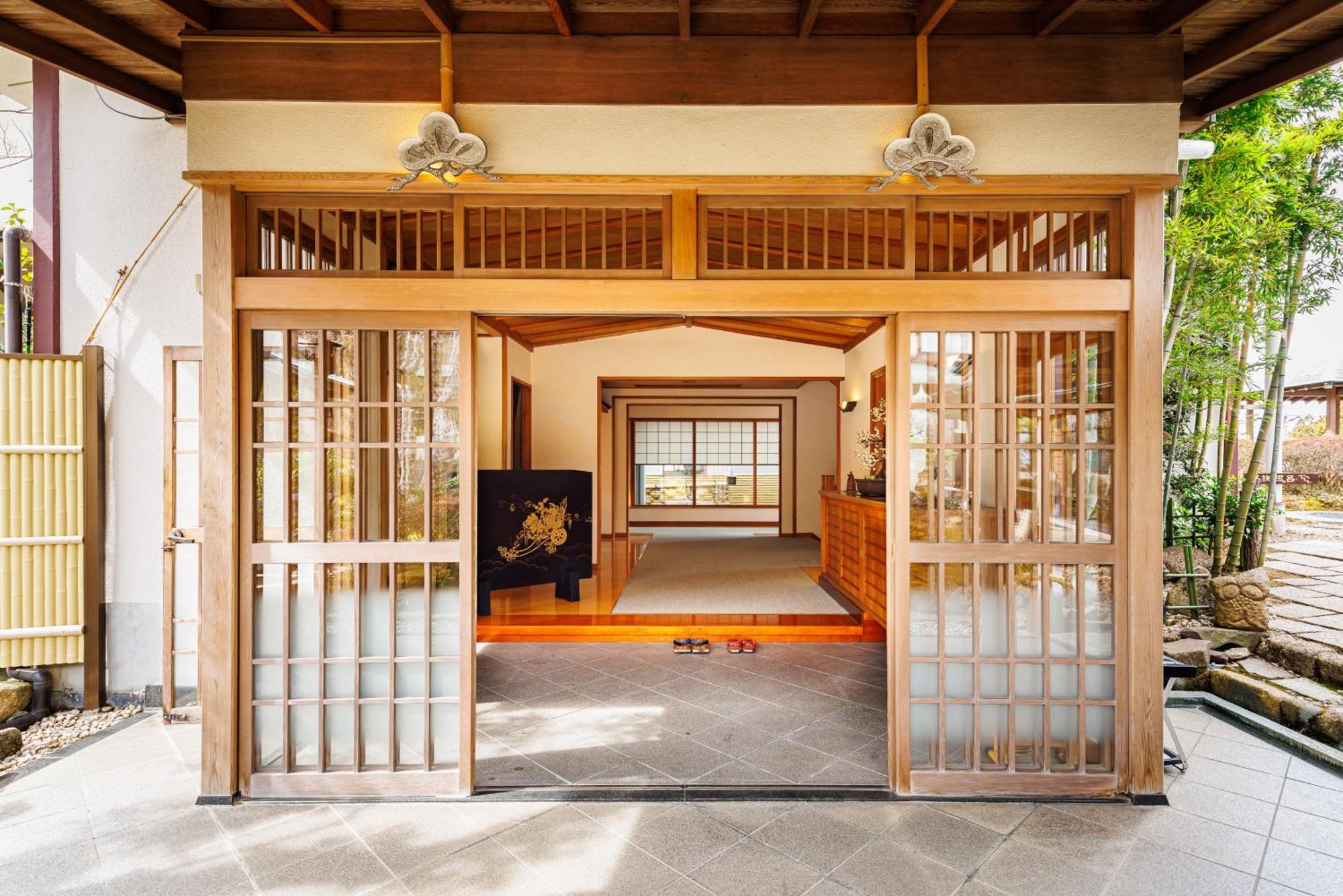 Yoshimatsu Hotel Hakone Exterior photo