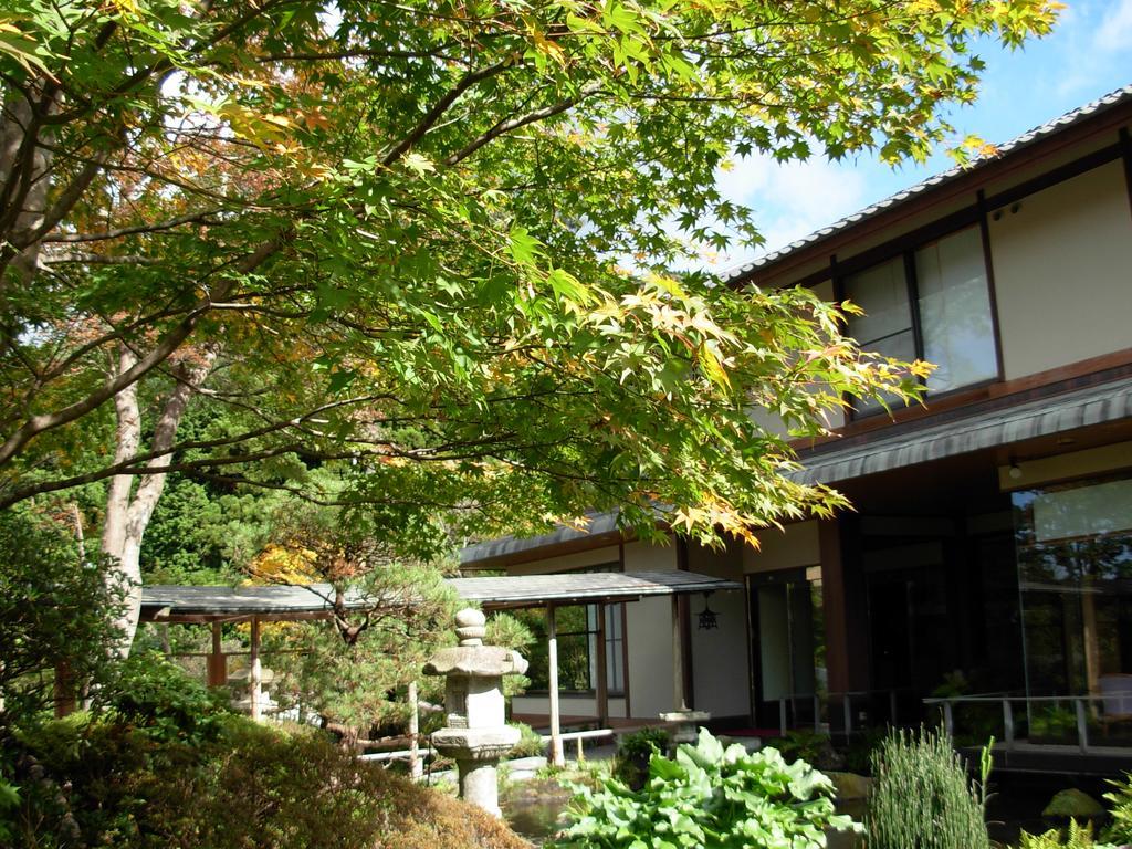 Yoshimatsu Hotel Hakone Exterior photo