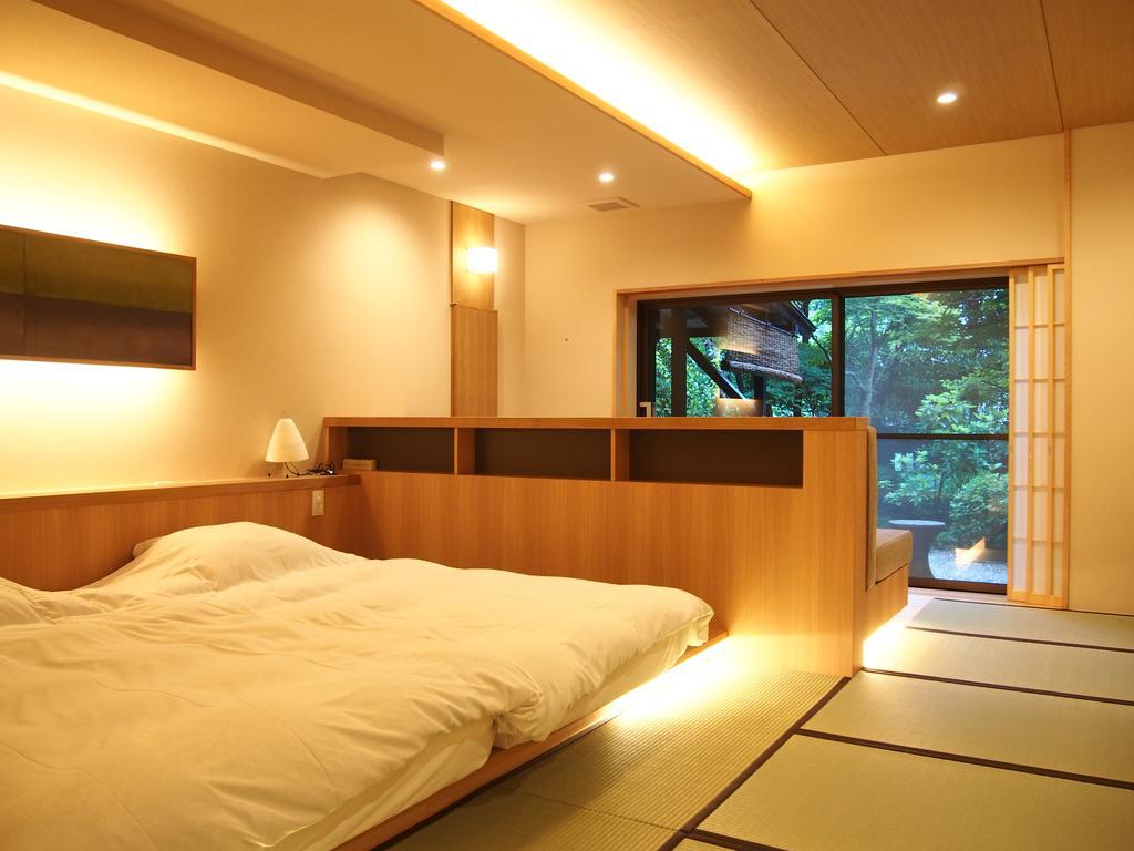 Yoshimatsu Hotel Hakone Exterior photo